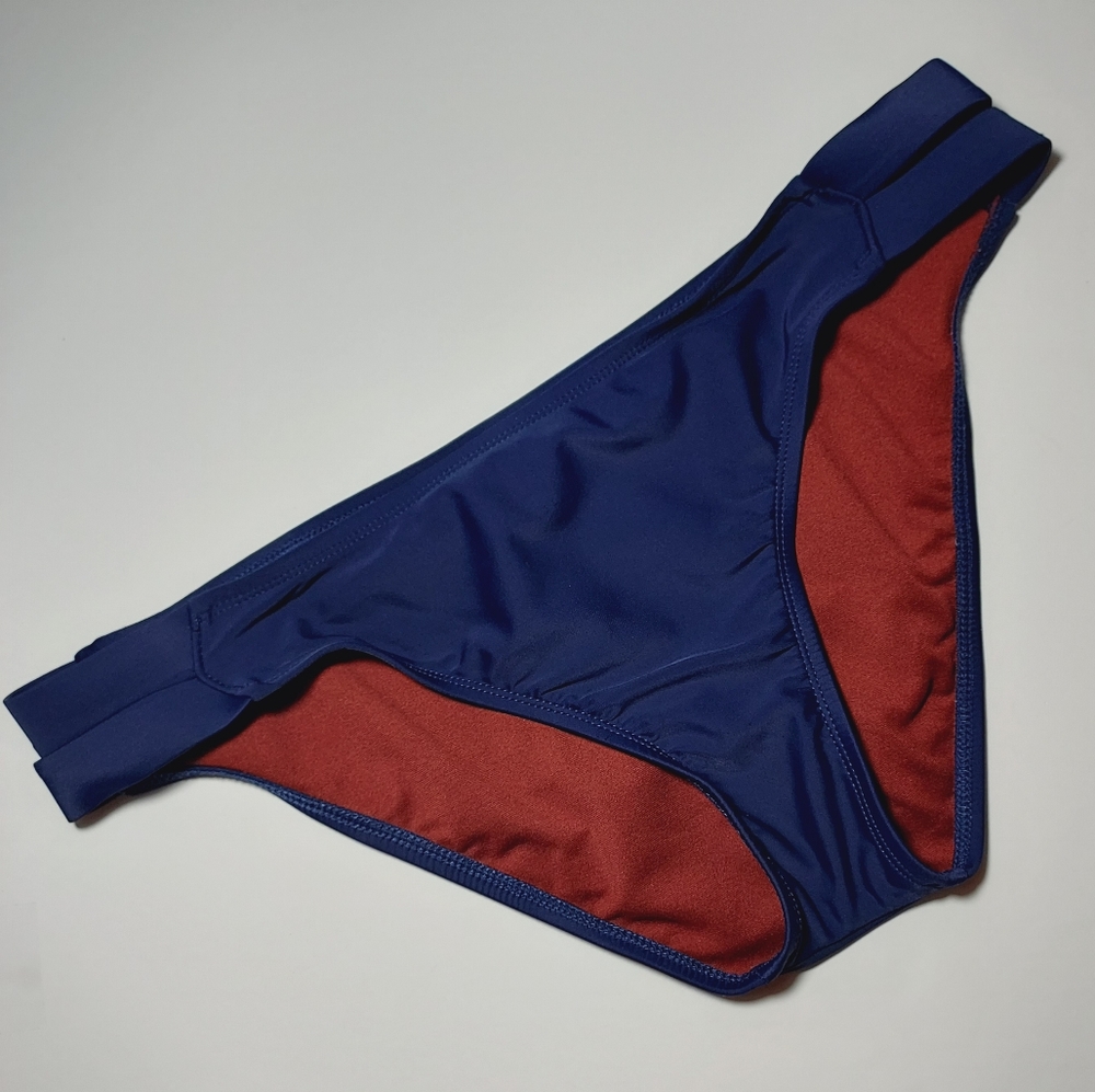 ⚜️FINAL⚜️Mossimo Supply Co >>> swim bottoms navy blue with slit sides 🤍size XL